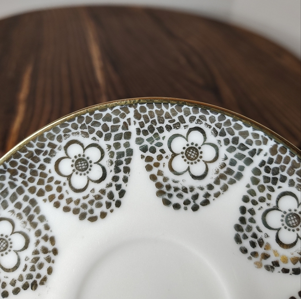 Winterling Bavaria Germany Floral Cup & Saucer Small Gold Flowers Spots Vintage - Picture 14 of 16